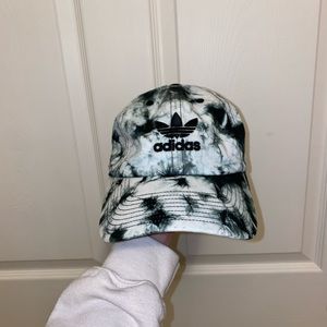 Adidas tie dye cap
